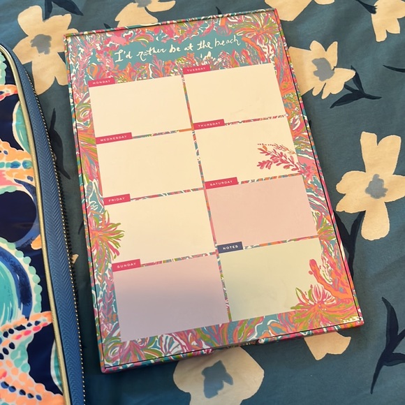 Lilly Pulitzer folio - Picture 6 of 6